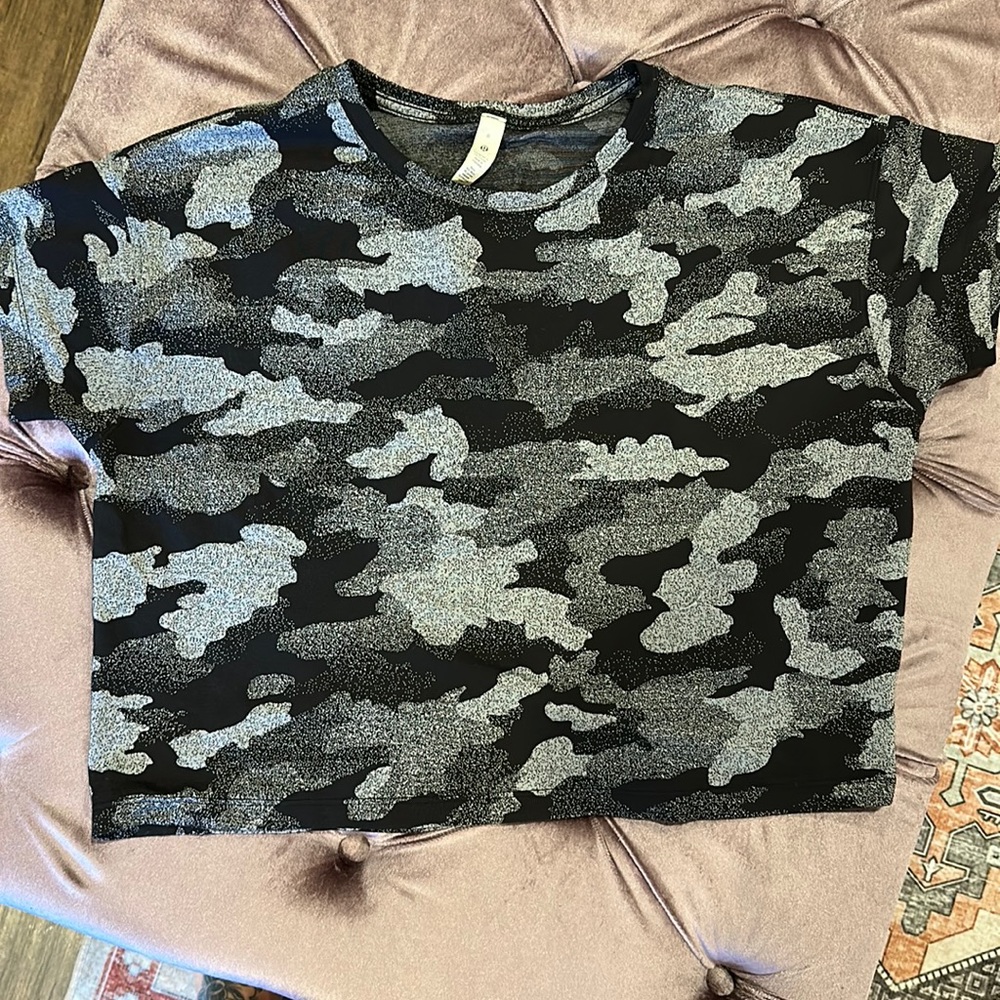 lululemon athletica Black and Gray Camo Crop Top
